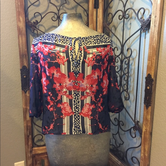 GUESS Quarter sleeve blouse - Picture 2 of 2